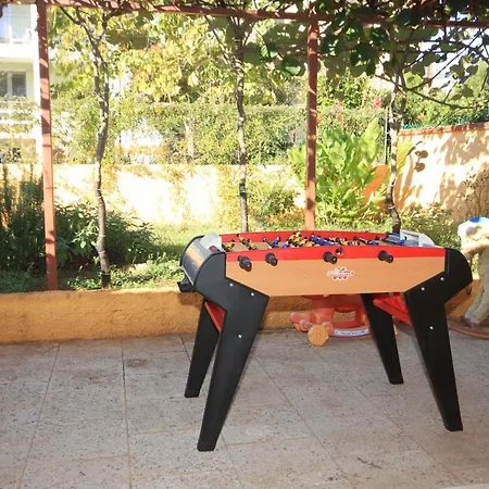 With A Parking Space Banjole, - 7242 Πούλα