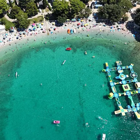 With A Parking Space Banjole, - 7242 * Πούλα