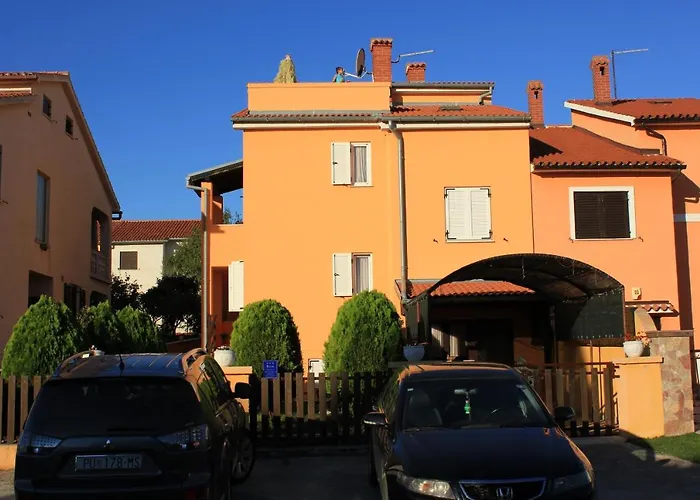 With A Parking Space Banjole, - 7242 Apartman *