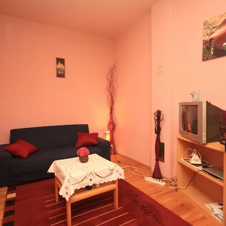 With A Parking Space Banjole, - 7242 公寓 普拉