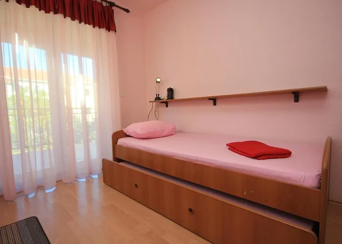 With A Parking Space Banjole, - 7242 Lägenhet Pula